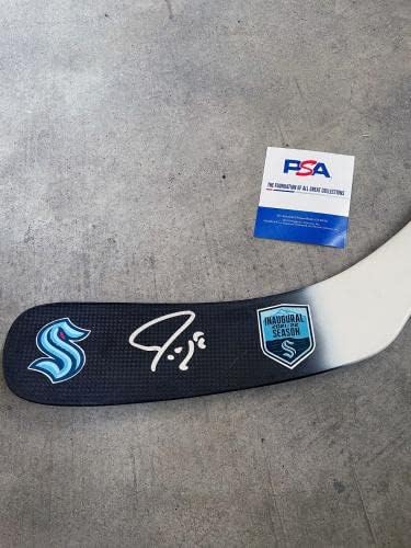 JORDAN EBERLE Seattle Kraken, PSA COA İmzalı NHL Çubuklarıyla İmzalı Hokey Sopası imzaladı