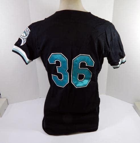 1999-02 Florida Marlins 36 Oyun Kullanılmış Siyah Forma İsim Plakası Kaldırıldı 44 DP42582 - Oyun Kullanılmış MLB